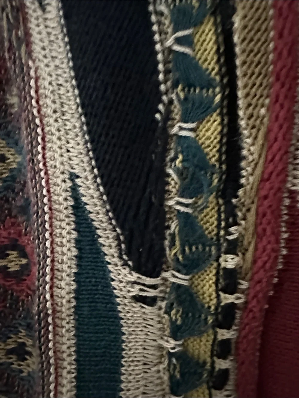 Vintage Tundra Canada Sweater